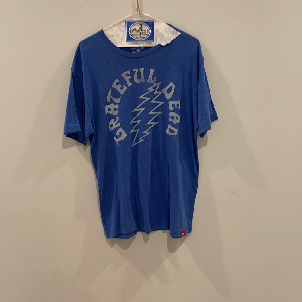 Mens Grateful Dead t-shirt